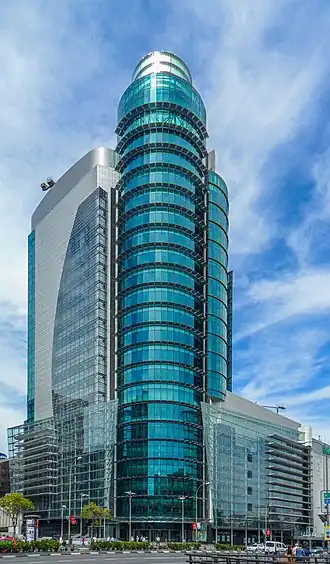 Exterior of the flagship store at the Torre Titania in Castellana, Madrid (2014)