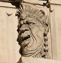 Hôtel d'Assézat: head of Amerindian.