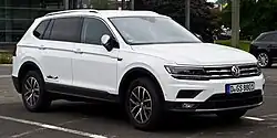 Volkswagen Tiguan Allspace (front)