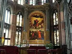 The full framing reredos