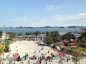 View of Bái Tử Long bay from Cửa Ông temple.