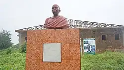 Yaa Asantewaa statue outside the fire-gutted museum
